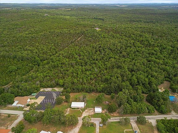 2nd image of 225 Clarkson Road