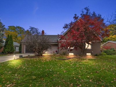 1648 Yorkshire Rd, Birmingham, MI, 48009