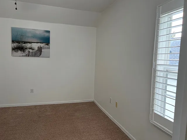 947 Spring Park Loop #B — Photo 26