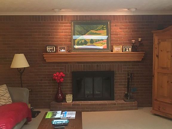 2nd image of 615 Woodbourne Trl