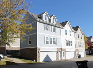 14660 Sprague Plz, Omaha, NE 68116
