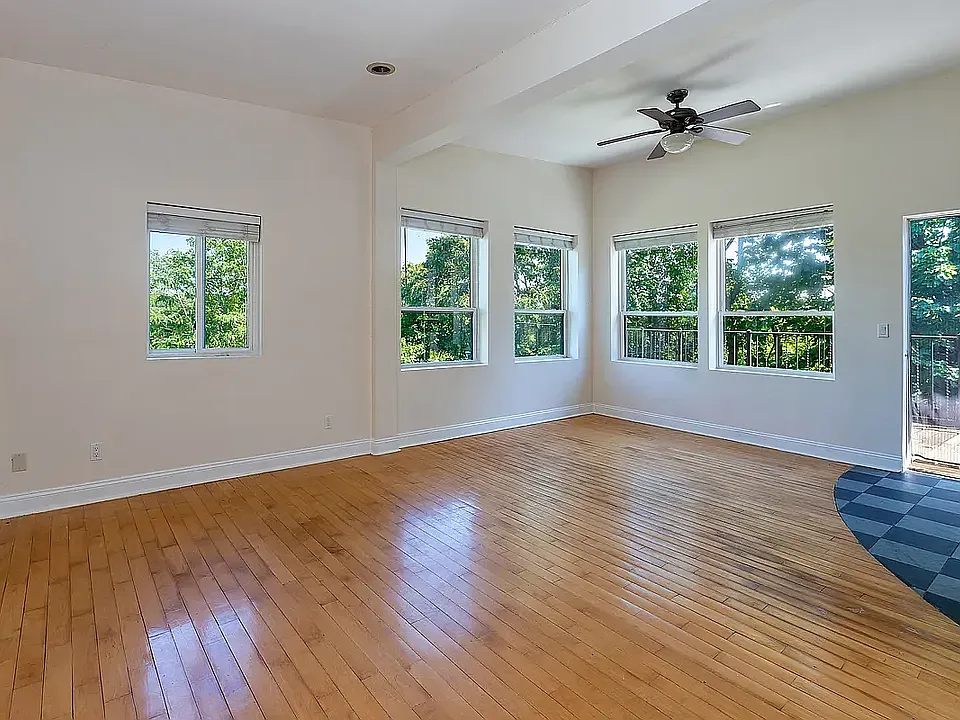 5420 Sylvan Ave #2A
