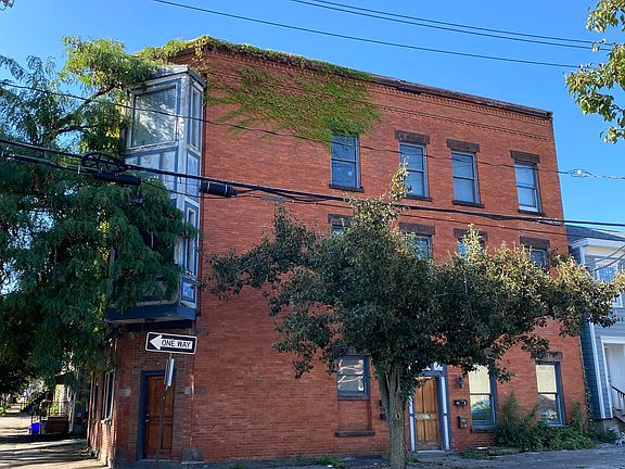 2nd image of 121 Dove Street