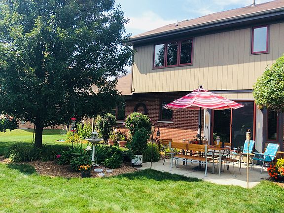 2nd image of 7859 Lakeside Dr