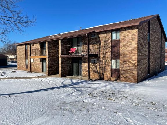 5th image of 1103 Anderson Dr