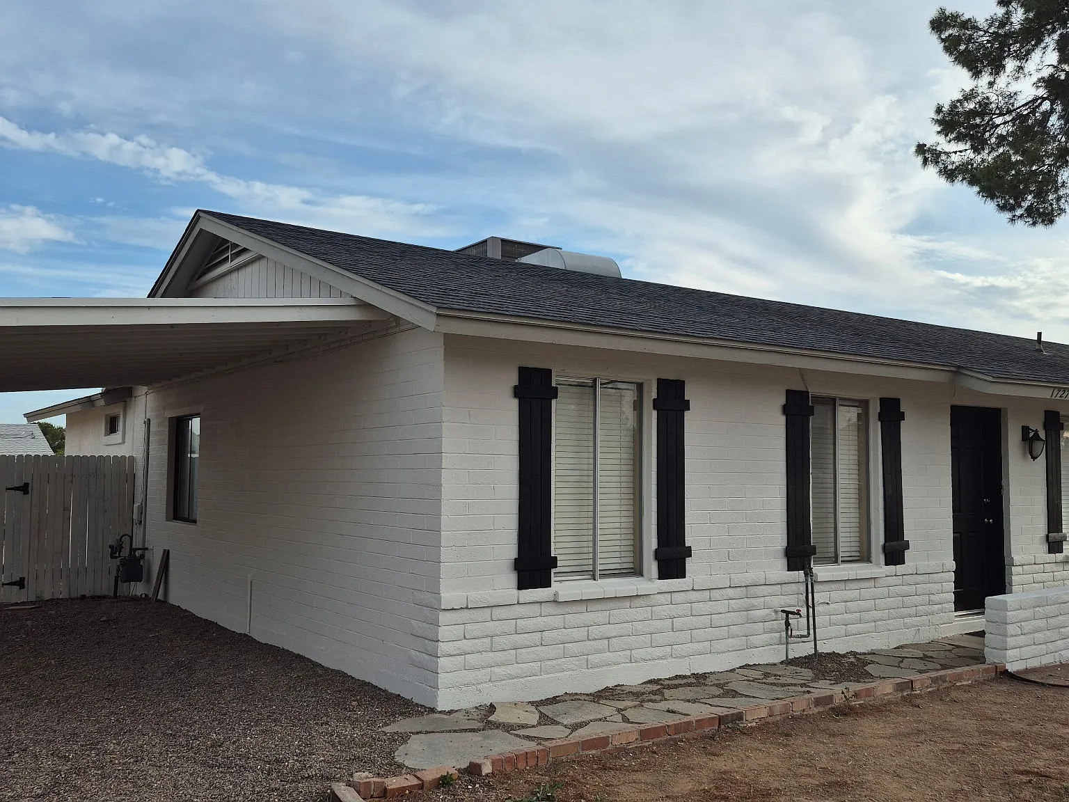 4 bed, 1650 sqft, $2,195 — Photo 3