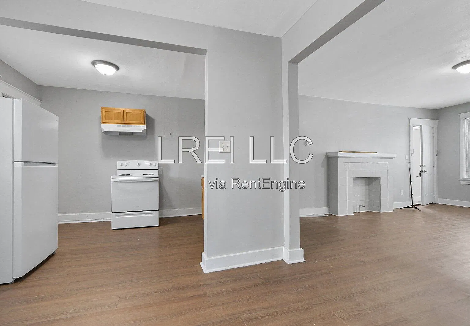 2 bed, 1.0 bath, 832 sqft, $850 — Photo 4