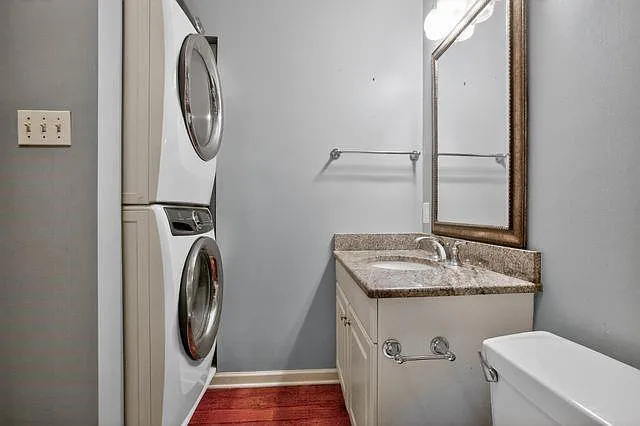 609 Royal St #D — Photo 9