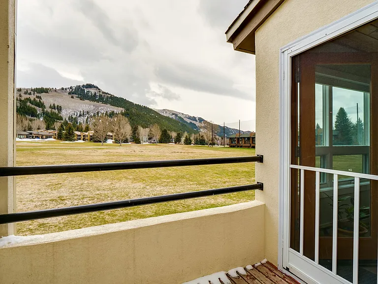 Columbine Cir — Photo 14