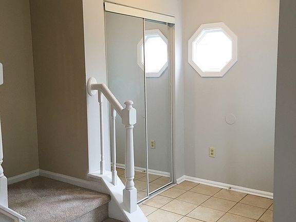 2nd image of 201 White Plains Ct