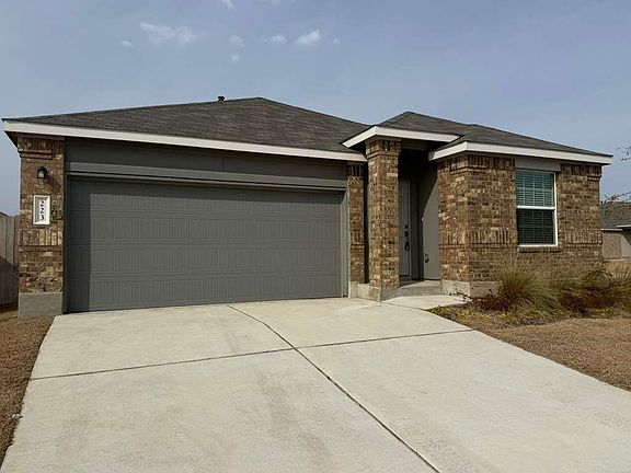 3rd image of 223 Camargue Dr