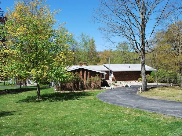 89 W Ridge Road, Warwick, NY 10990