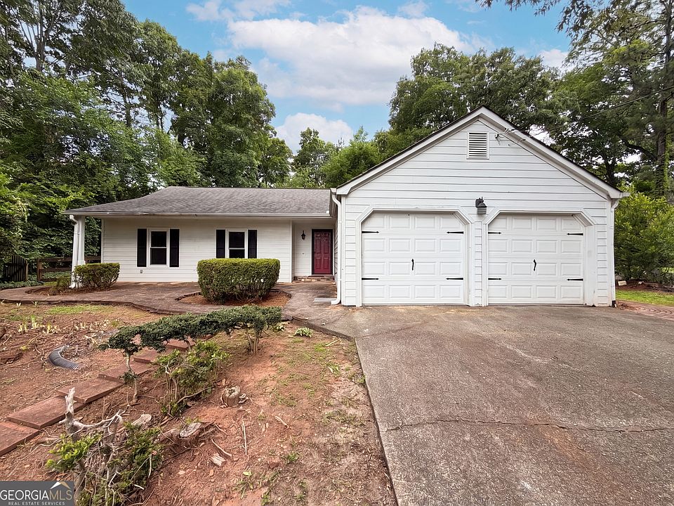 1st image of 158 Colemans Bluff Dr
