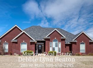 901 Silverwood, Marlow, OK 73055