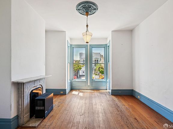 2nd image of 2621 Bryant St