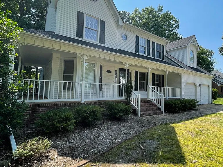 403 Coach Hovis Dr — Photo 2