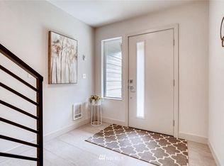 17905 35th Ave SE UNIT C2, Bothell, WA 98012