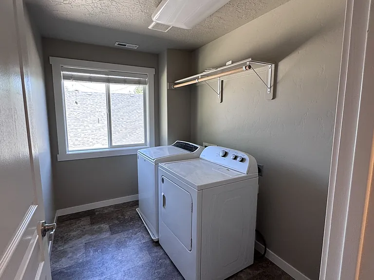 9543 W Goldenpond Ct — Photo 19