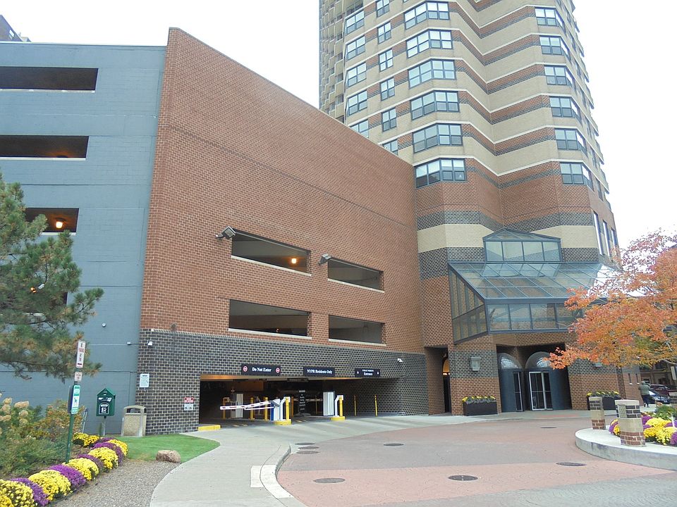 1st image of 3660 N Lake Shore Dr APT 1107