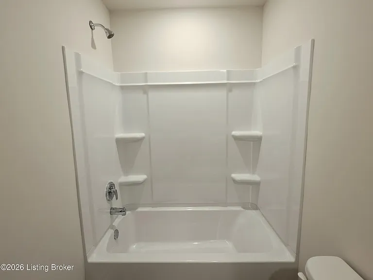 11144 Castlebrook Dr — Photo 35