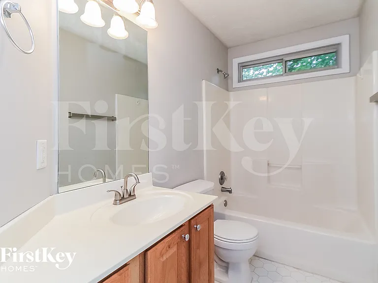 115 Weatherstone Dr — Photo 13