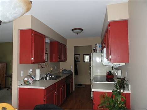 2nd image of 3517 Parkway Dr #1