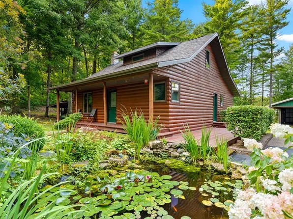 5956 Edward Dr, Sturgeon Bay, WI 54235