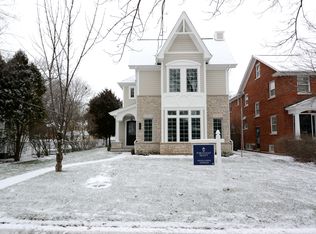 1520 Lake Ave, Wilmette, IL 60091