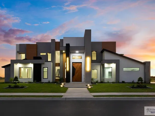 2632 E Guerlain Dr, Edinburg, TX 78542