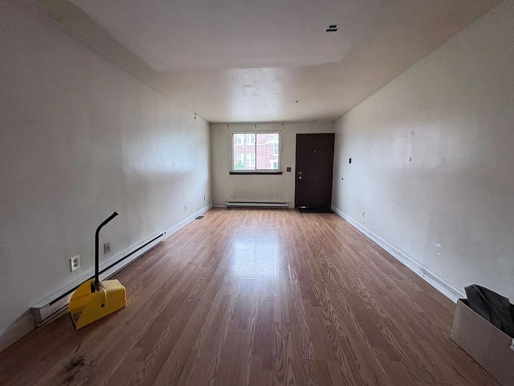 2 bed, $1,650 — Photo 1