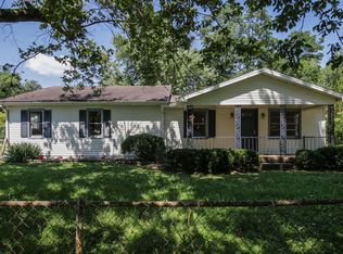 4115 Lees Ln, Louisville, KY 40216