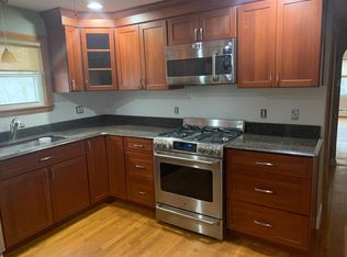 31 Villa Rd, Shrewsbury, MA 01545