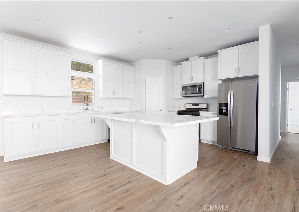 1st image of 42315 Crazy Horse Canyon Dr