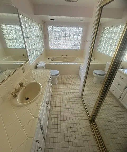 1702 Whitley Ave — Photo 15