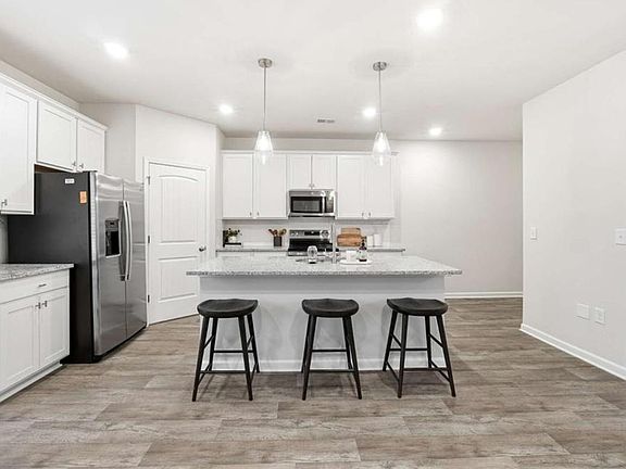 7th image of this home