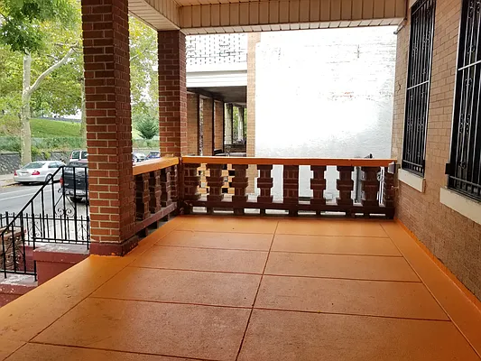 Rented by Corcoran | media 23