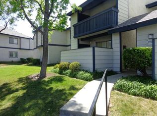 27648 Susan Beth Way UNIT E, Santa Clarita, CA 91350