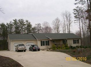 281 Matthews Rd, Pilot Mountain, NC 27041