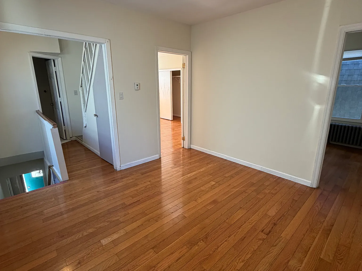 4 bed, $2,500 — Photo 3