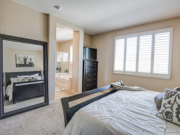 4th image of 2288 Wiltshire Ct