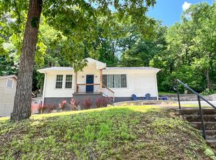 1002 Dartmouth St, Chattanooga, TN 37405