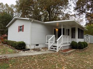 17006 Fiala Dr, South Chesterfield, VA 23834