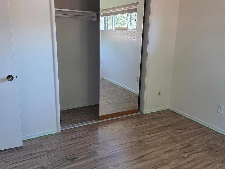 4956 J Pkwy — Photo 1