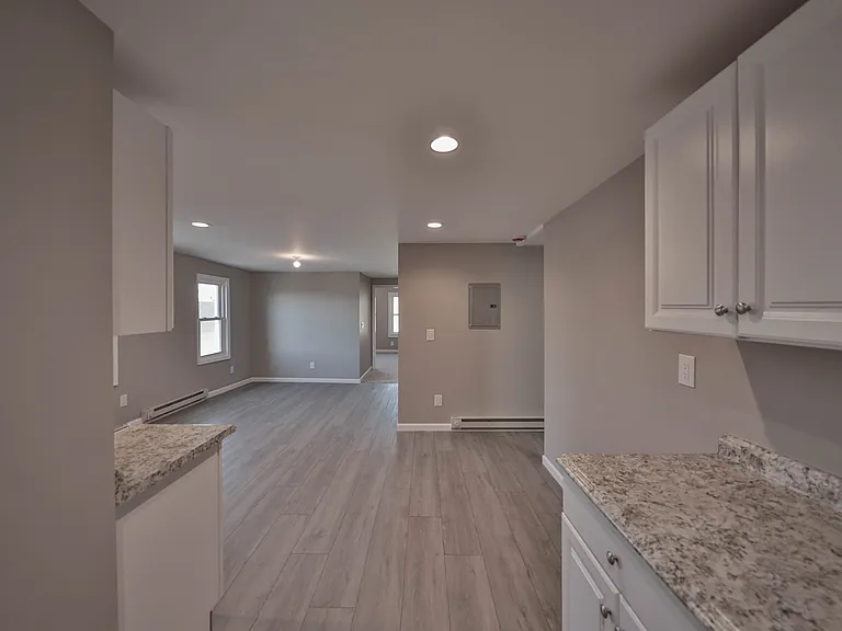 427-431 E Central Ave #431B — Photo 6