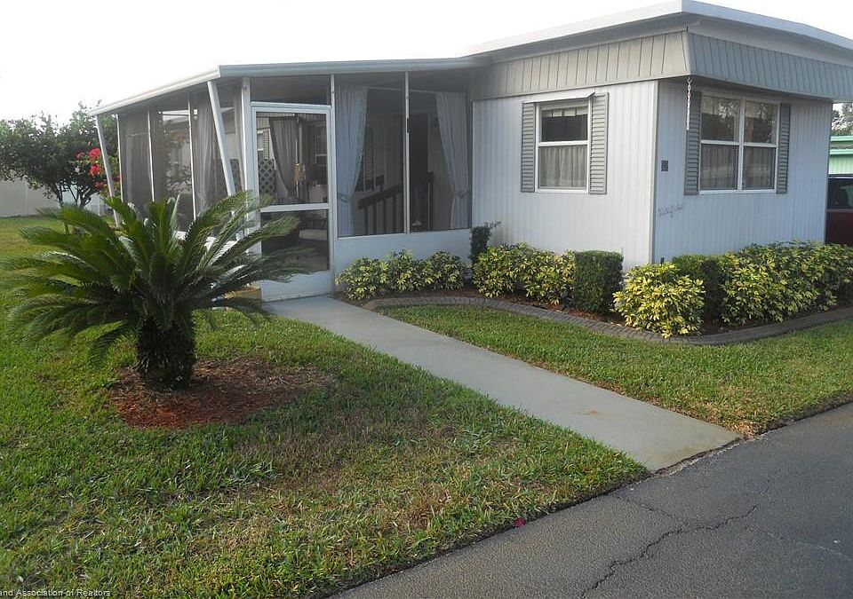 1st image of 22 Pine Aire Cir