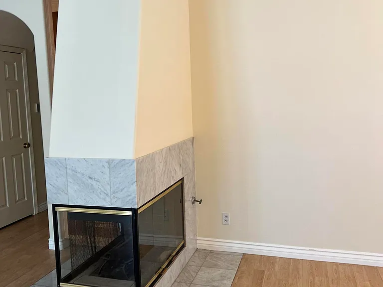 255 N Skyline Dr — Photo 5