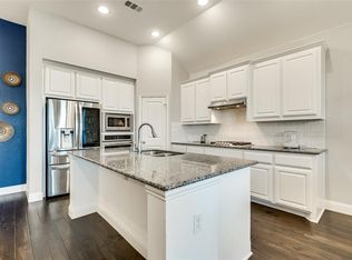 736 Field Xing, Aubrey, TX 76227