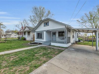 3833 NE Chaumiere Rd, Kansas City, MO, 64117