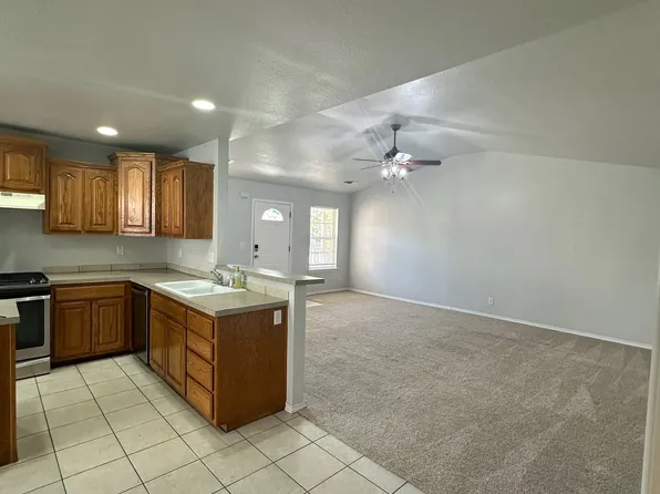 3605 W Beech St #3605, Skiatook, OK 74070