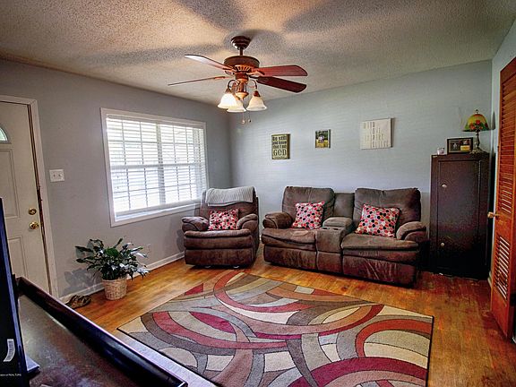5th image of 8367 Booneville Dr